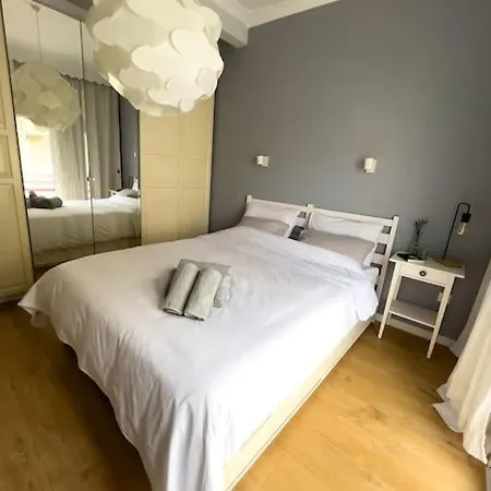 Apartment Homevision - Stylish & Serene - Center Thessaloniki